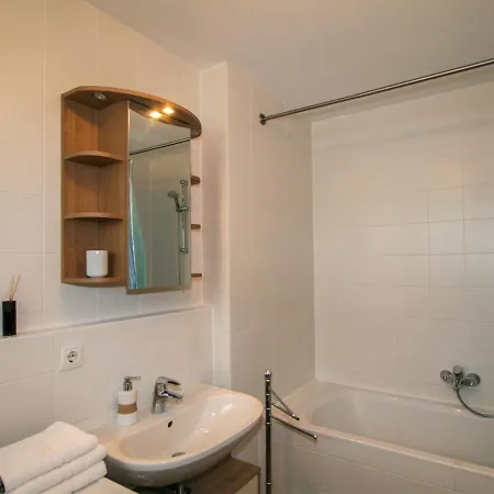 Apartment Tivoli By Interhome